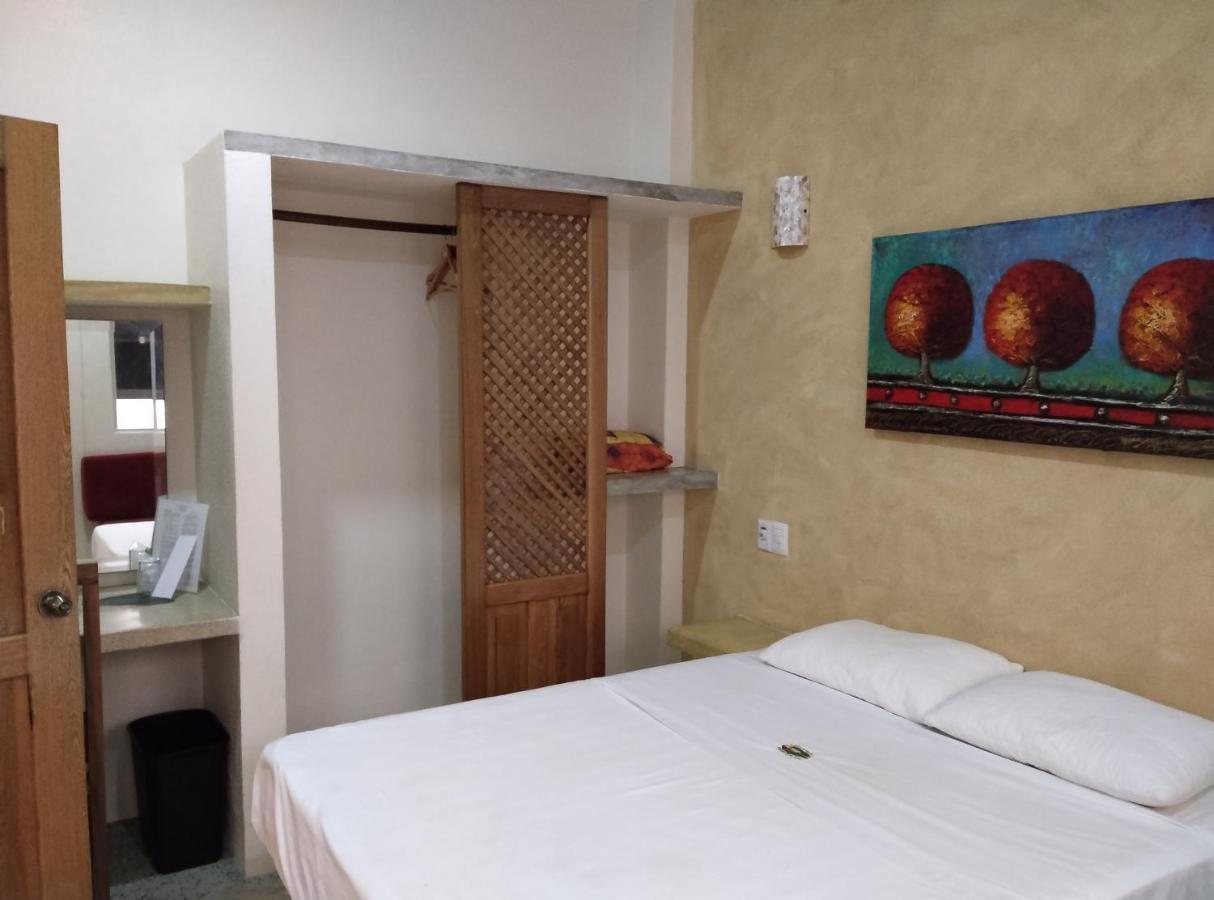 Hotel Puerta Del Sol 巴拉德纳维达 外观 照片