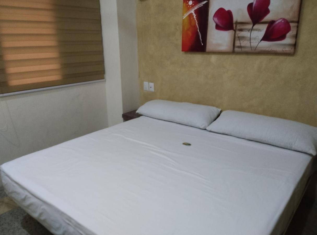 Hotel Puerta Del Sol 巴拉德纳维达 外观 照片